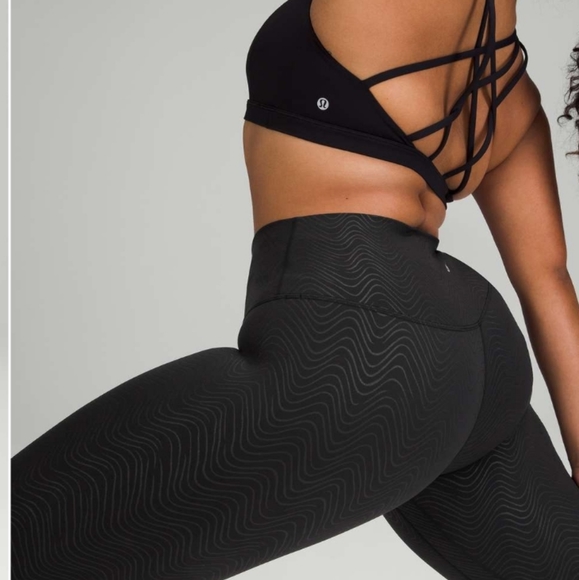 NWT Lululemon Align  28" Aqueous Emboss Black - Picture 3 of 9